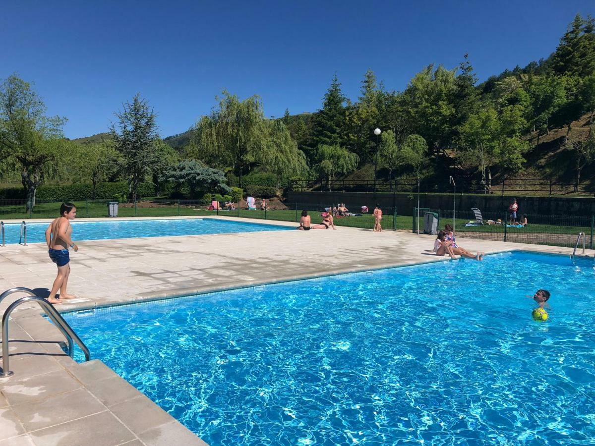Apartamento Ezcaray Con Piscina Zorraquín المظهر الخارجي الصورة